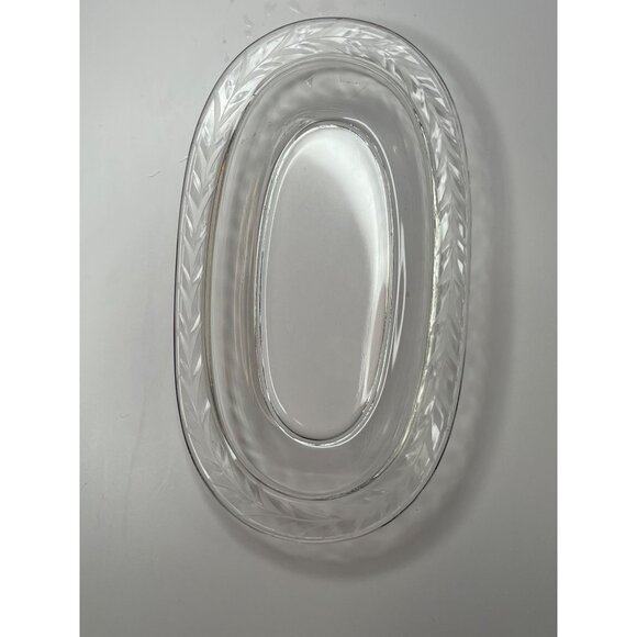 Fostoria Holly Clear 8” Oval Glass Pickle Dish Serving Platter With Etched Leaf - Picture 4 of 9